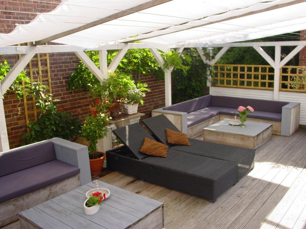 Robert's Bed&Breakfast Helmarshausen Exterior foto