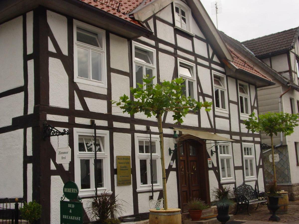 Robert's Bed&Breakfast Helmarshausen Exterior foto